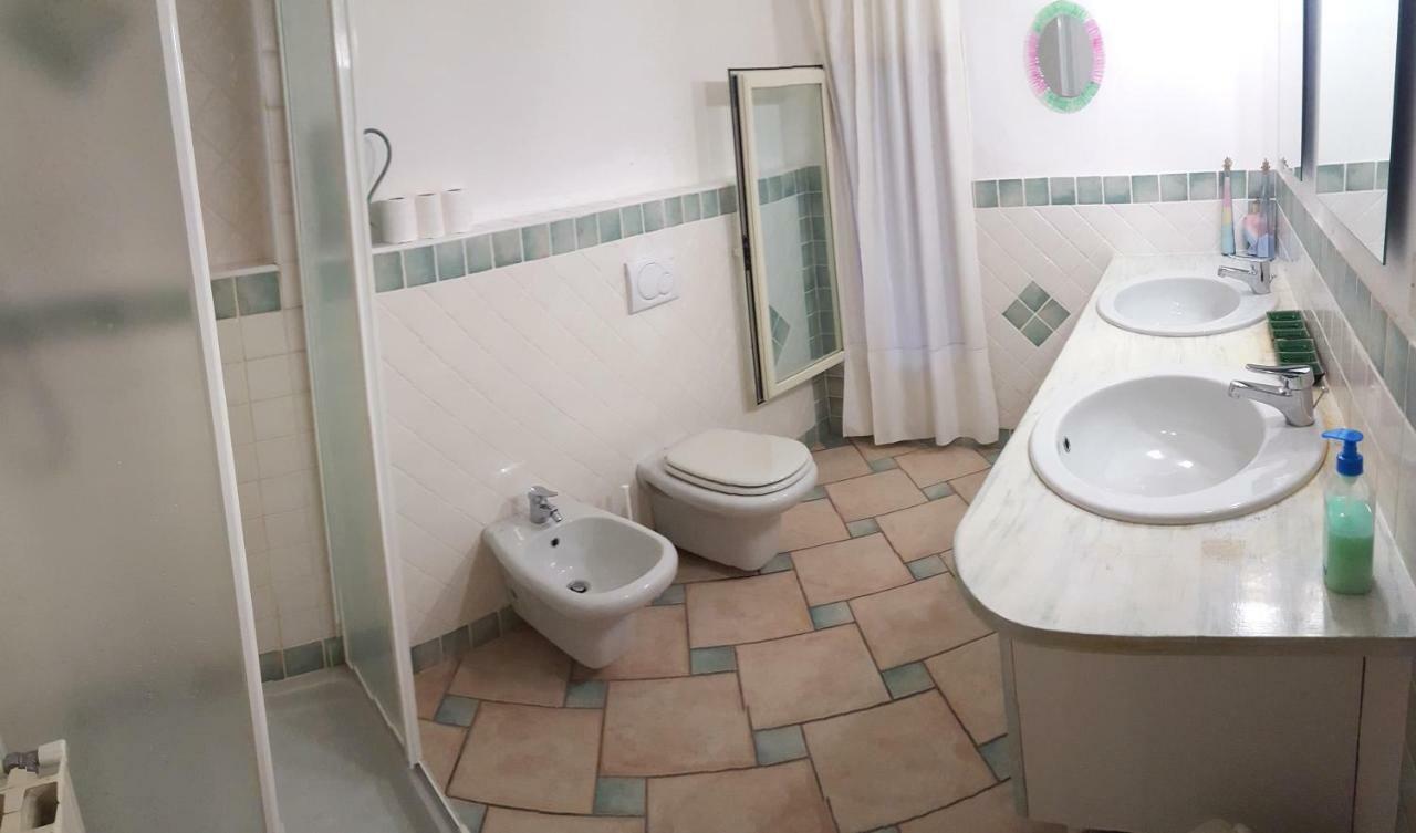 Appartement Taverna Derosas à Golfo Aranci Extérieur photo